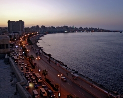  صورة الاسكندرية ليلاً 