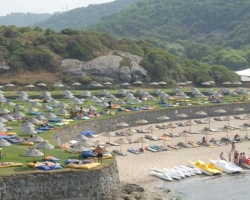  شاطىء أوزونيا Uzunya Beach 