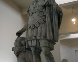  المتحف اليوناني الروماني في الاسكندرية 