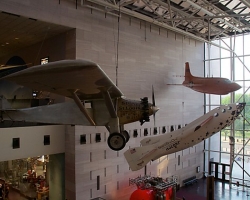  متحف الطيران والفضاء الوطنى فى واشنطن 