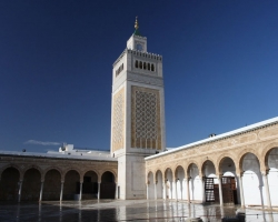  جامع الزيتونة فى تونس 