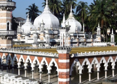  Jamek Mosque 