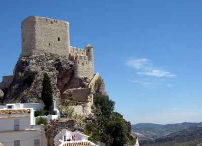  قلعة اولفيرا العربيه 
