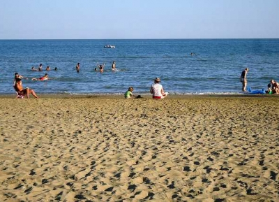  شواطئ ليدو 
