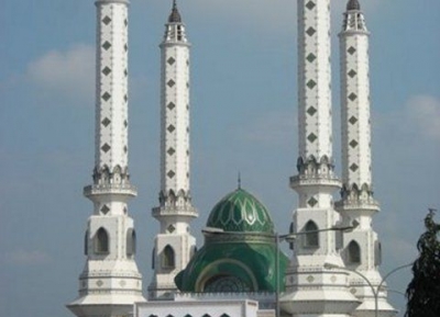  مسجد نور الأخلاص الكبير 
