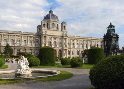  قصر هوفبورغ 