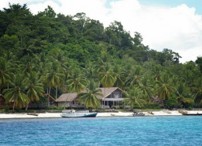 جزيرة باتو داكا