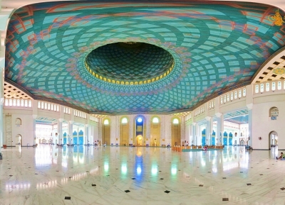  مسجد الأكبر الوطني 
