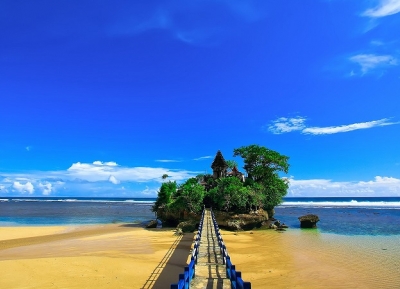  شاطئ باليكامبانج 