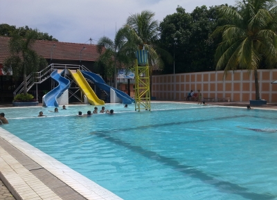 حمام سباحة تيرتا بانداوا