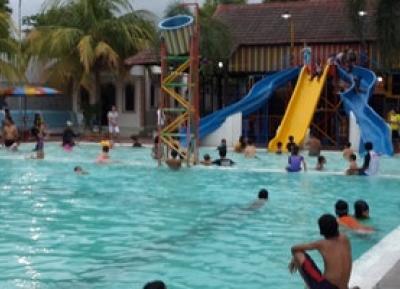  حمام سباحة تيرتا بانداوا 