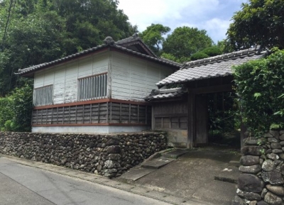  مساكن ساموراي إيزومي-فوموتو   