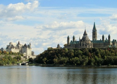  مبنى البرلمان الكندى 