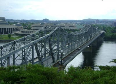  جسر الكسندرا 