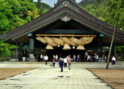  ضريح إيزومو-تايشا الكبير 