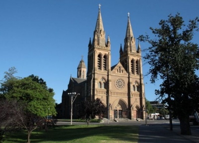 كاتدرائية سانت بيتر 