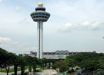  برج مراقبة الحركة الجوية لمطار تشانجي  