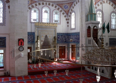  مسجد أم العتيق 