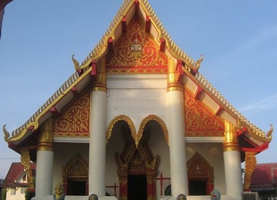 يقع معبد سي مونغخون تاي