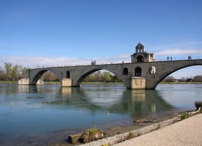 جسر سانت بينيزيت