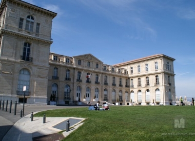 قصر دو فارو 