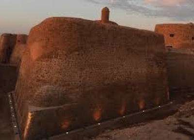  موقع قلعة البحرين و متحف الموقع 