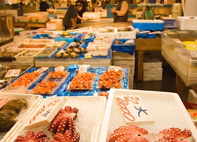  سوق انشيون الكبير للاسماك  