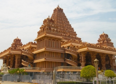  معبد شاتاربور ماندير 