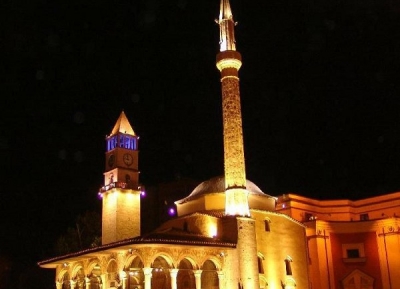  مسجد أدهم بك 
