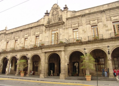 قصر البلدية 