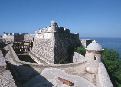  قلعة سان بيدرو دي لا روكا ديل مورو 