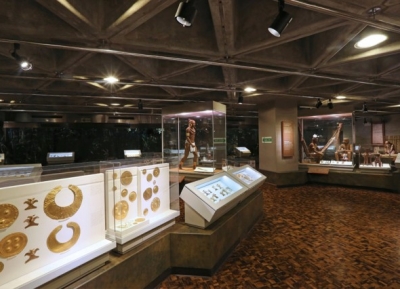  متحف الذهب قبل الكولومبي والنيوماتيكي 