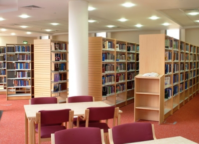  مكتبة البابطين المركزية للشعر العربي 