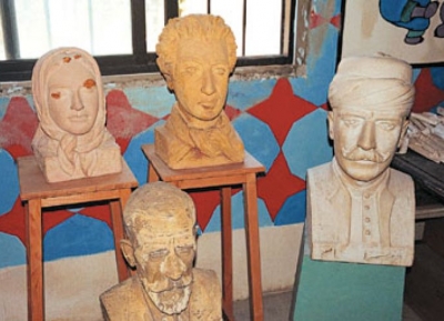  متحف النحات يوسف غصوب 