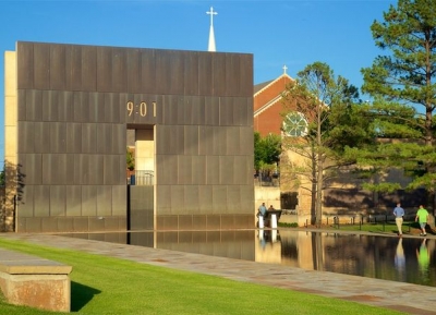  النصب التذكارى و متحف اوكلاهوما الوطنى 