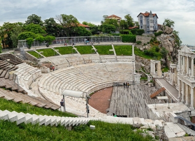  المسرح الرومانى 
