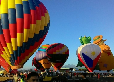 مهرجان البالونات الهوائية الساخنة 