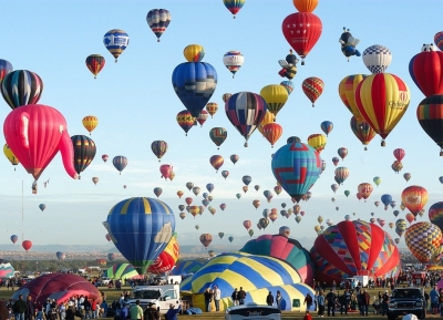  مهرجان البالونات الهوائية الساخنة 