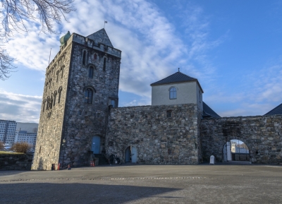 حكايات التاريخ فى قلعة بيرغنهوس