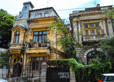  شاهد العمارة المذهلة فى بوخارست 