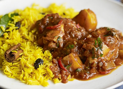  Cape Malay chicken curry with yellow rice 
